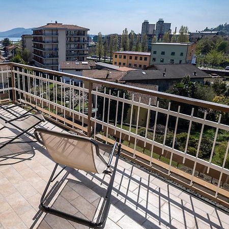 ורבאניה Casa Vacanze Heidi Vista Lago מראה חיצוני תמונה