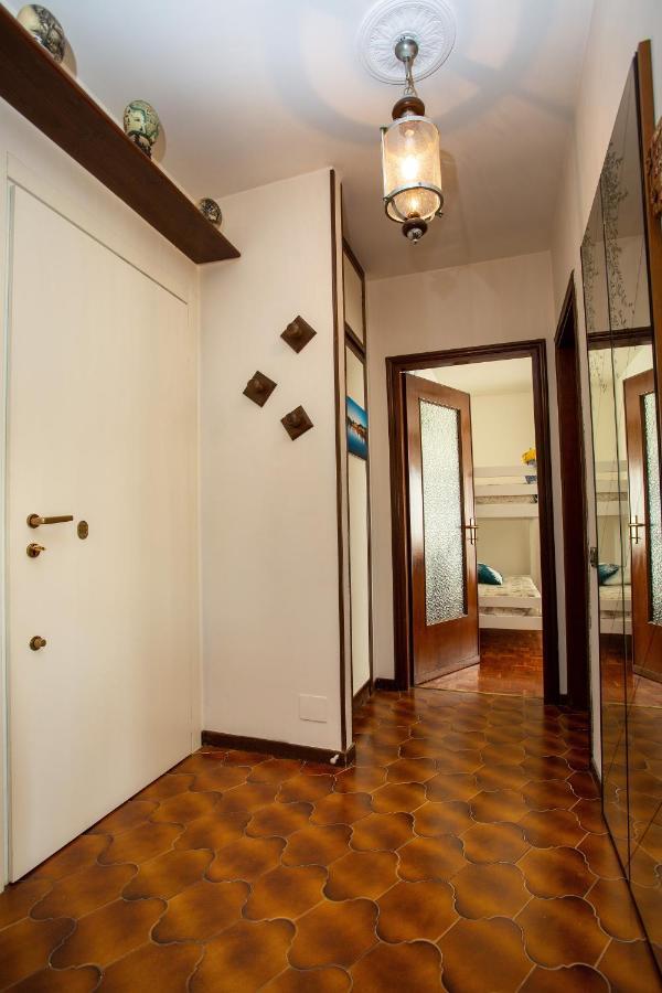 ורבאניה Casa Vacanze Heidi Vista Lago מראה חיצוני תמונה